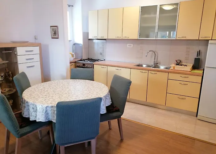 Lucija 3* Makarská